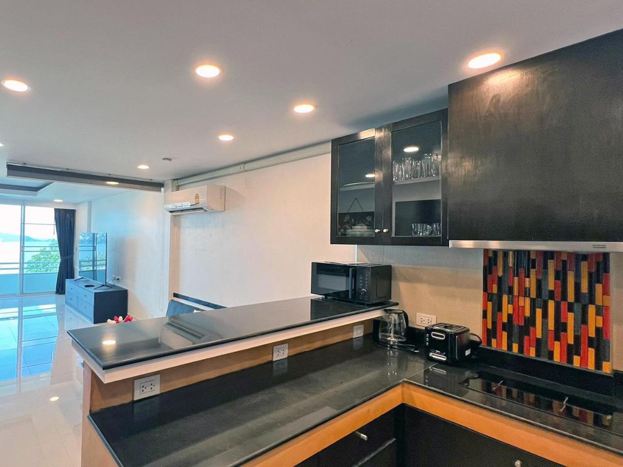 Andaman Hills - 3br Sea View Townhouse Patong