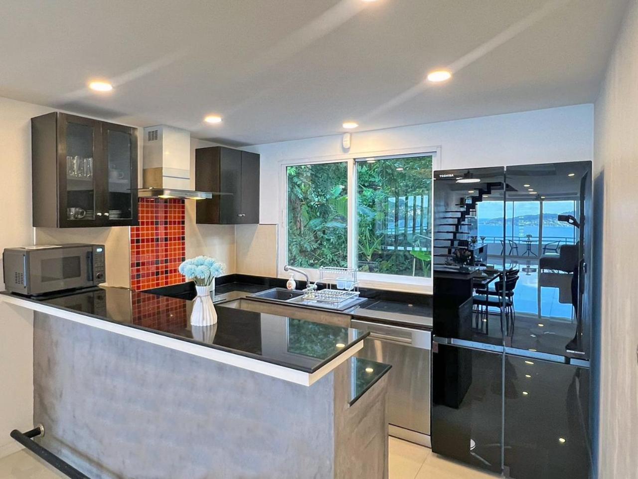 Andaman Hills - 3br Sea View Townhouse Semesterbostad